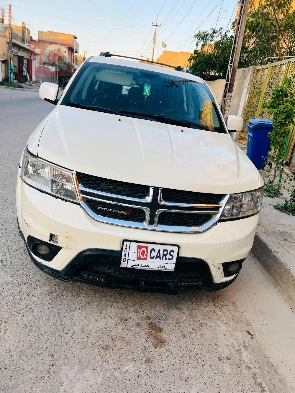 دودج جورني